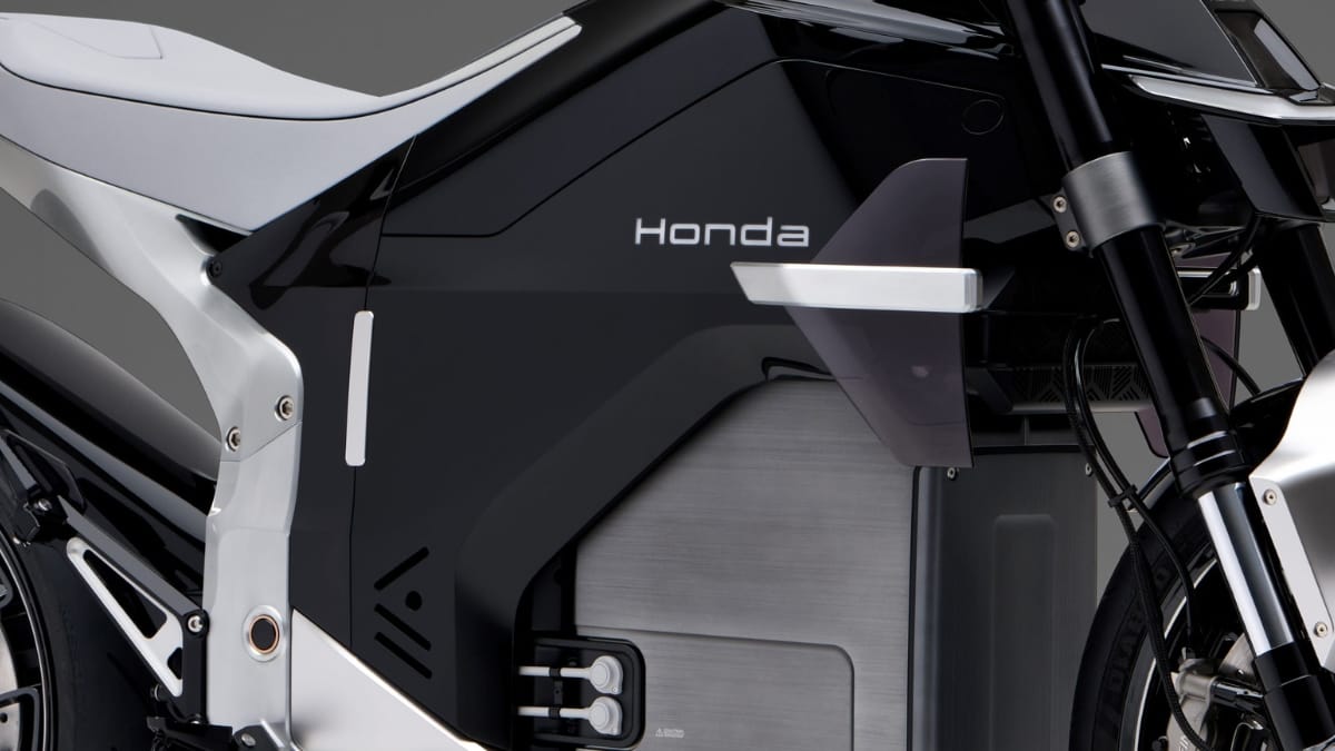 Honda Fast New Electric Motorcycle 2025 2 सितंबर को होगी ग्रैंड लॉन्च, 500cc जितनी पावर और धांसू फीचर्स के साथ (3)