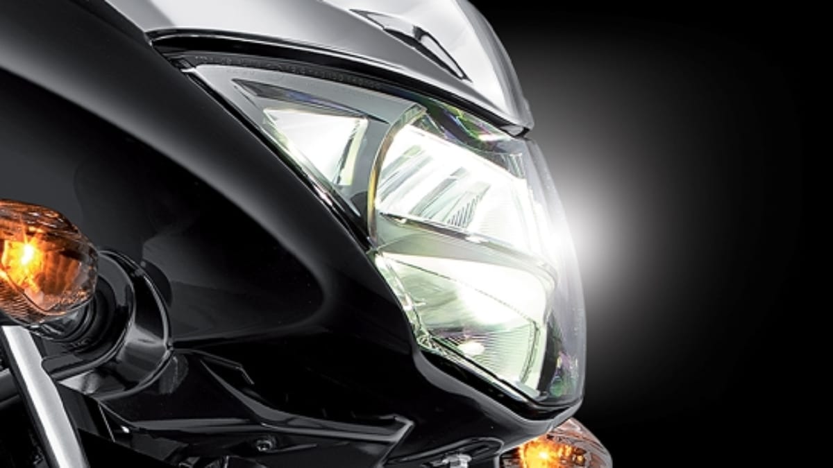 Honda Unicorn की ये दमदार फुल टैंक में 780 KM दौड़ने वाली बाइक पल्सर और अपाचे को देगी टक्कर (3)