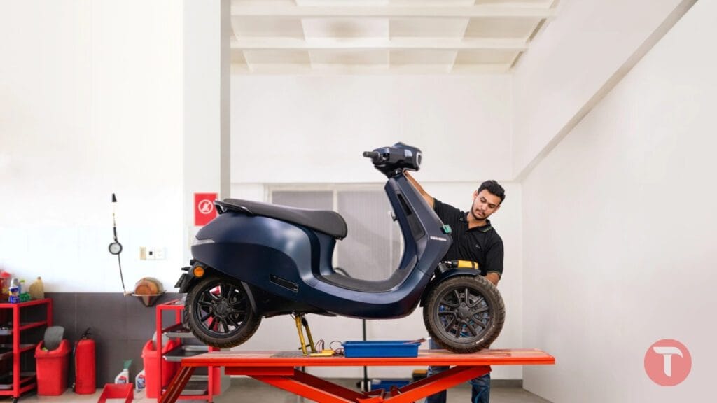 Ola Electric Service Center: ग्राहकों की परेशानी बढ़ी, महीनों से नहीं मिल रहा कोई समाधान जमशेदपुर से वायरल हुआ वीडियो