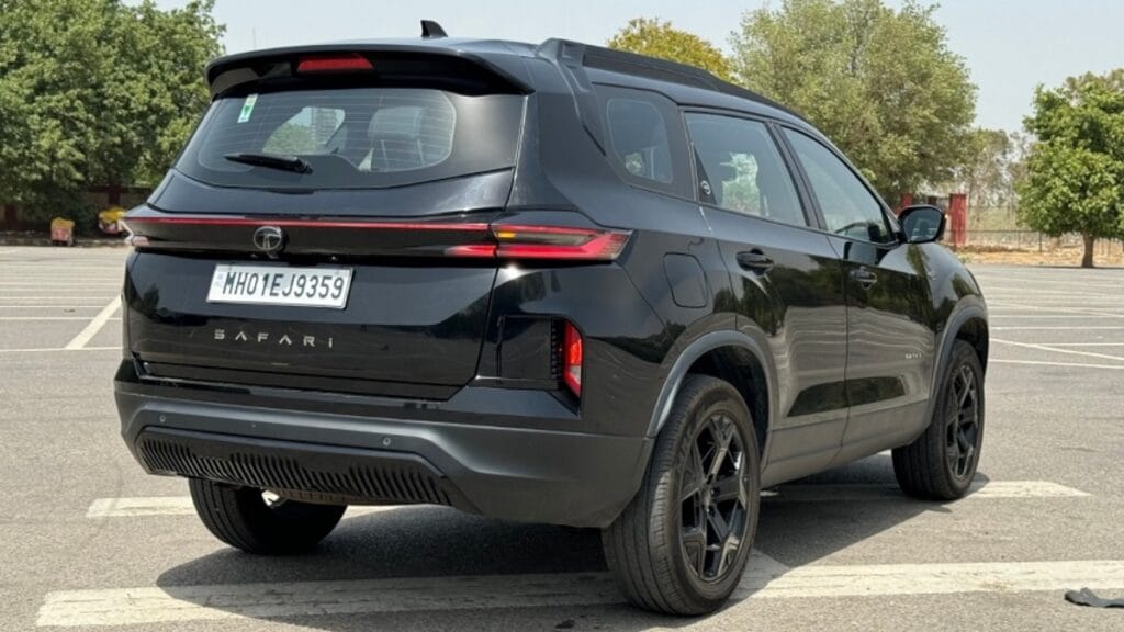 Tata Safari की इस 7-सीटर कार पर टूट पड़े लोग कम कीमत में दे रही है सबसे बहतरीन फीचर