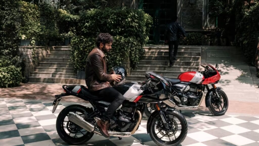 सिर्फ ₹2.74 लाख में ट्रॉयम्फ की नई कैफे रेसर Thruxton 400 दमदार लुक, जबरदस्त परफॉर्मेंस और मॉडर्न फीचर्स के साथ