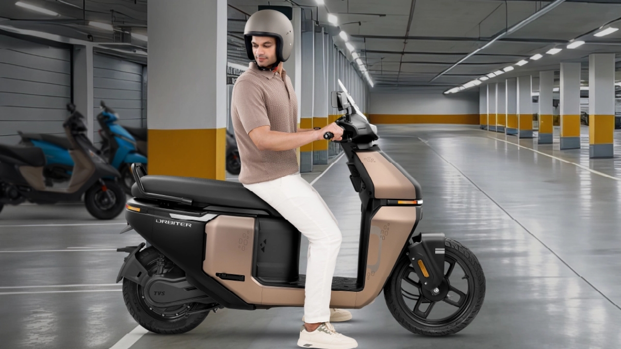 सिर्फ ₹99,900 में लॉन्च हुआ TVS Orbiter का पॉवरफुल स्कूटर 158 KM रेंज और प्रीमियम फीचर्स के साथ क्रूज कंट्रोल (1)