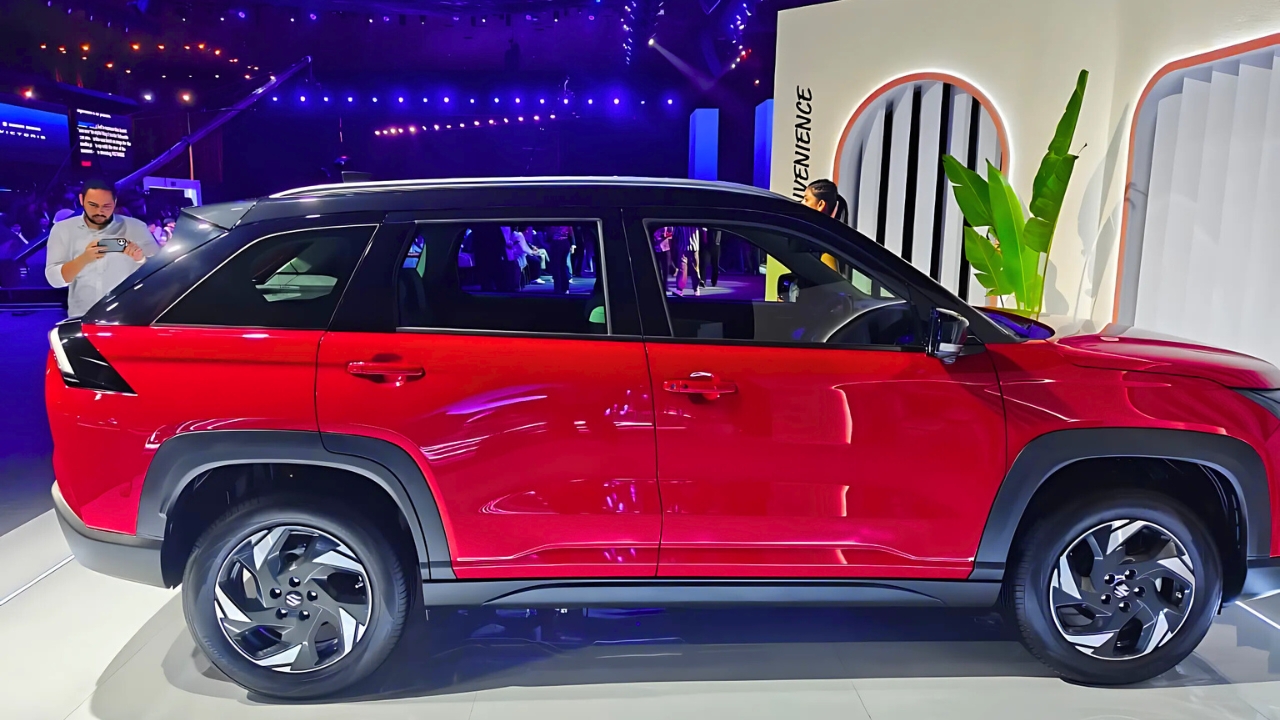 Maruti Victoris GST कटौती के बाद कितनी सस्ती हो सकती है यह नई SUV Maruti Victoris GST कटौती के बाद कितनी सस्ती हो सकती है यह नई SUV