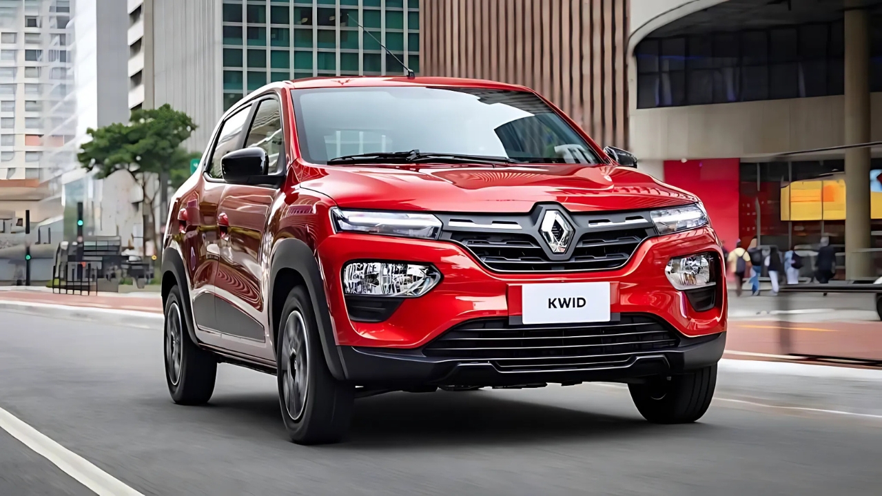 अब सिर्फ ₹4.29 लाख में मिलेगी Renault Kwid, GST 2.0 के बाद कंपनी ने घटाए दाम (2) अब सिर्फ ₹4.29 लाख में मिलेगी Renault Kwid, GST 2.0 के बाद कंपनी ने घटाए दाम (2)