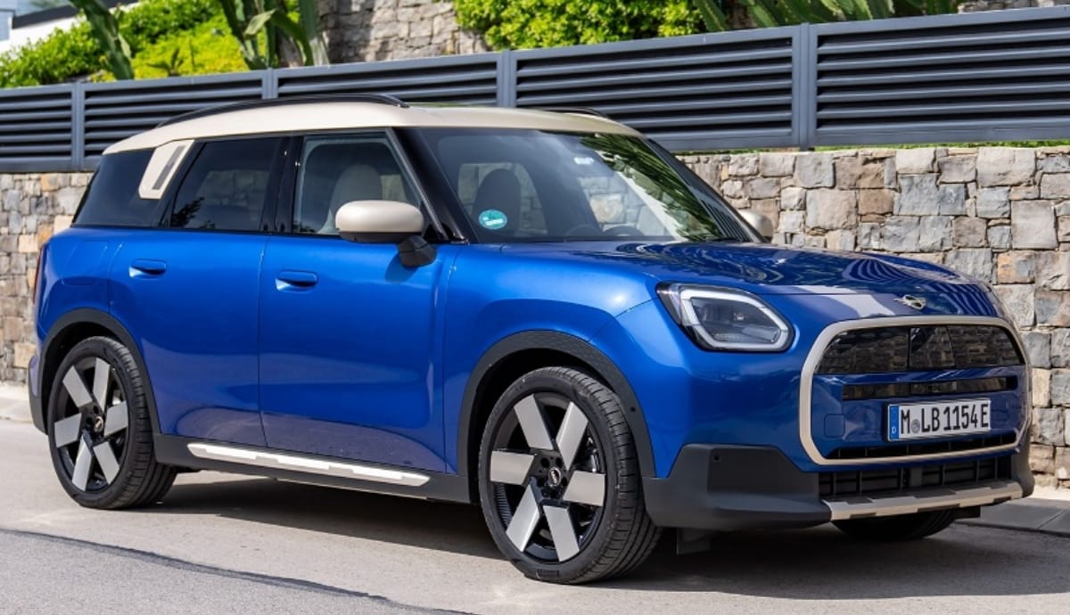 Mini Countryman Electric Now Gets Over 500 km Range, Update Planned from March 2026